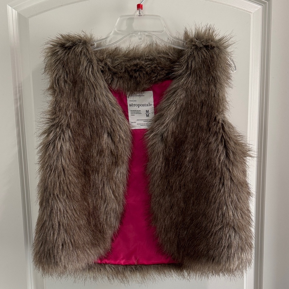 Aeropostale Faux Fur Vest with Pink Interior